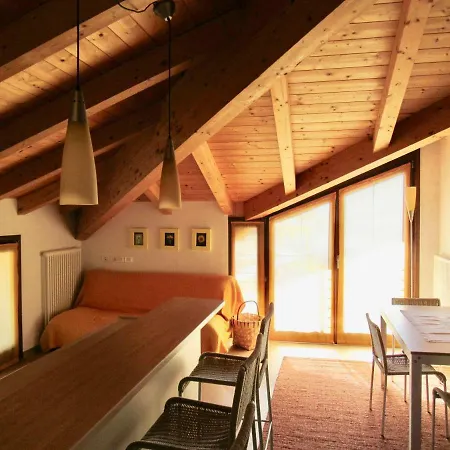 Designapartment Donnaolga * Ronzo-Chienis